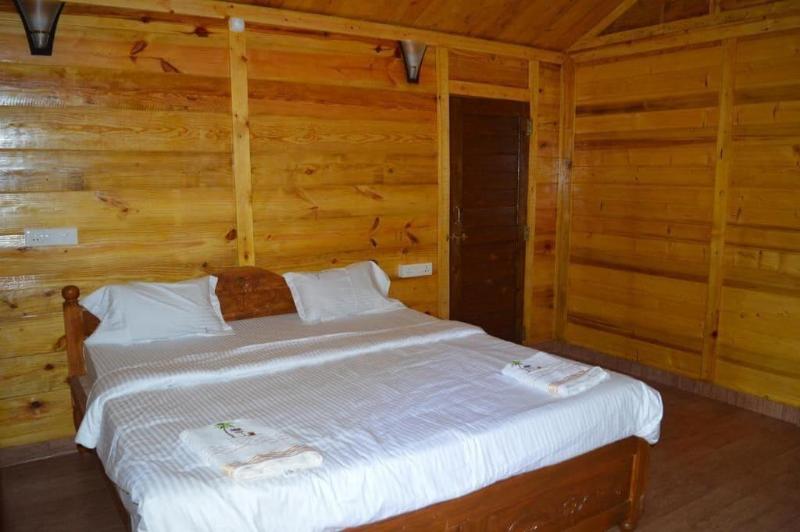 Kings Villa Resort image