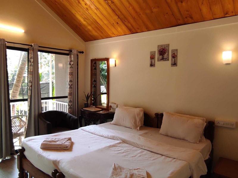 Kings Villa Resort image