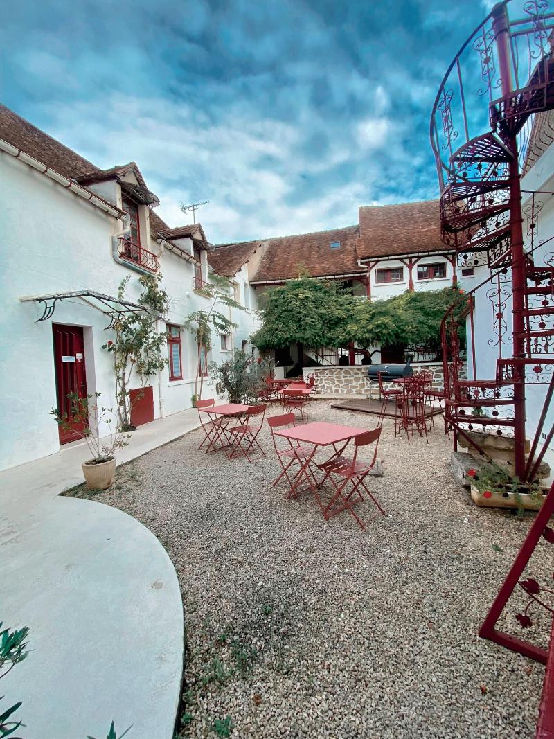 Nuit Et Spa En Brenne image