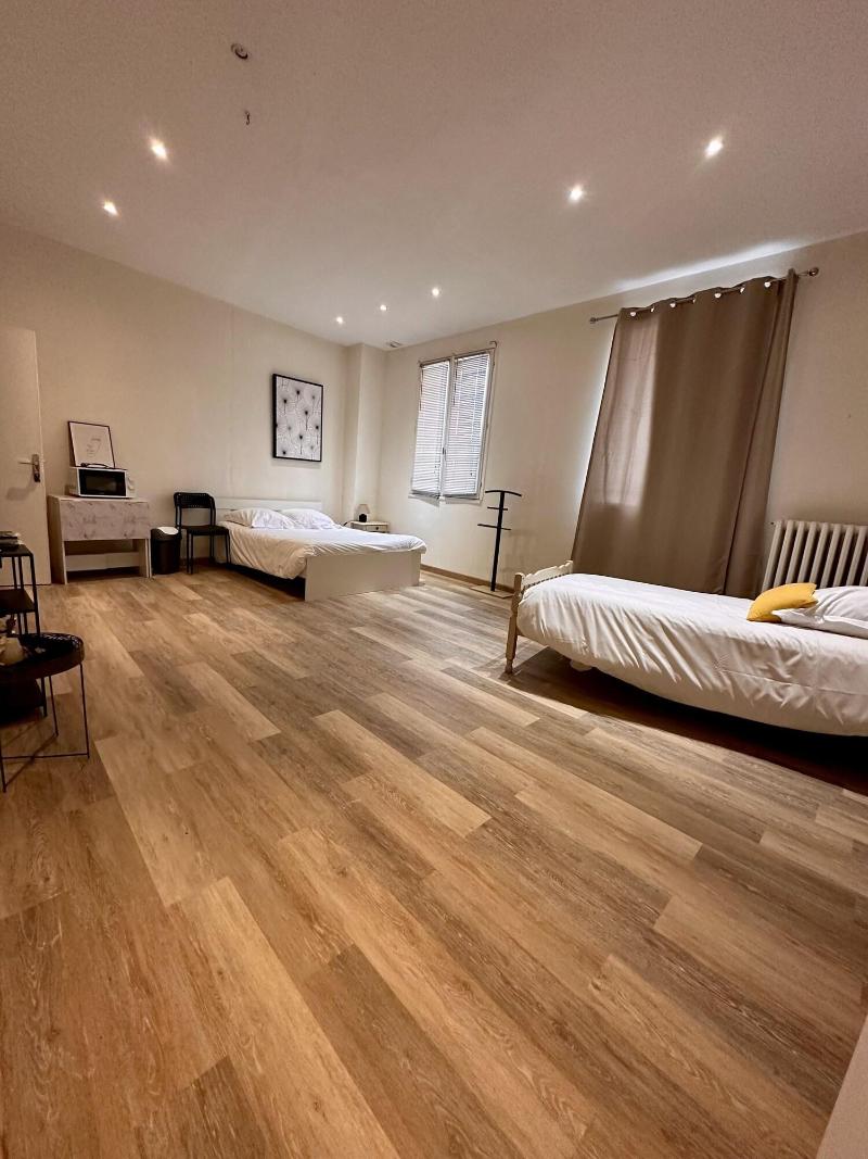 Nuit Et Spa En Brenne image