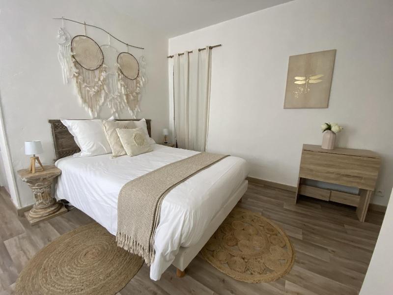 Nuit Et Spa En Brenne image