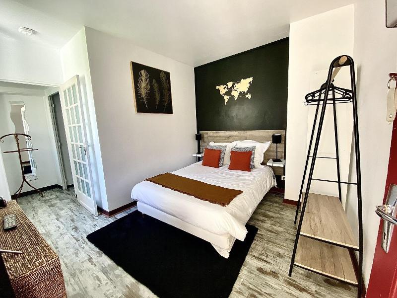 Nuit Et Spa En Brenne image