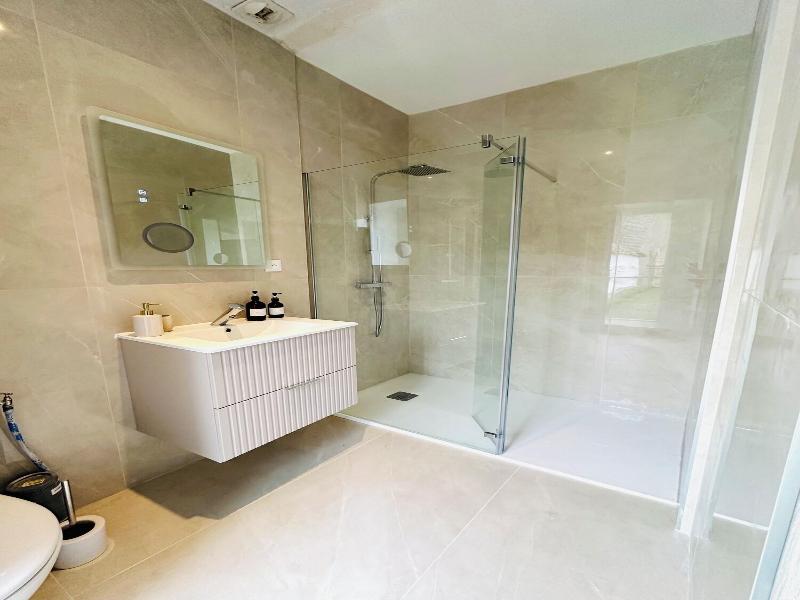 Nuit Et Spa En Brenne image