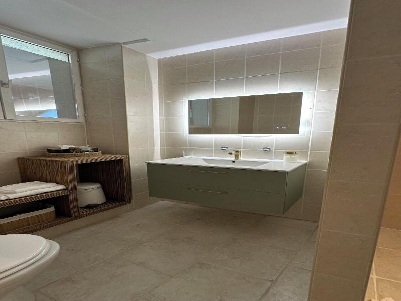 Nuit Et Spa En Brenne image