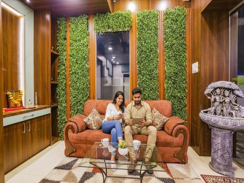 Fabhotel Royal Stay image