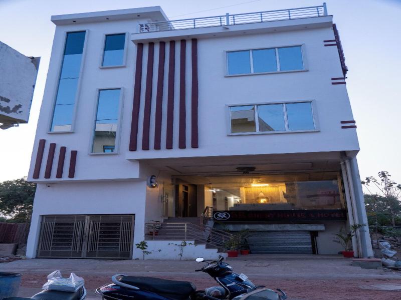 Sr Guest House image