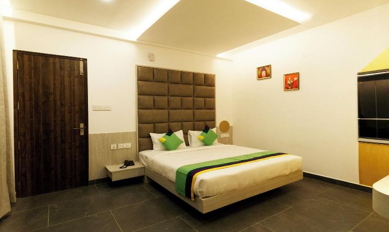 Itsy Hotels Silver Keys image
