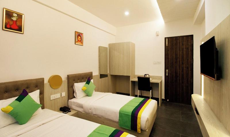 Itsy Hotels Silver Keys image