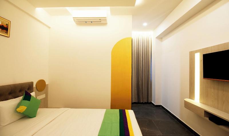 Itsy Hotels Silver Keys image