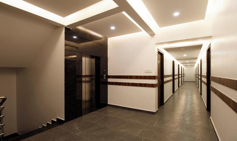 Itsy Hotels Silver Keys image
