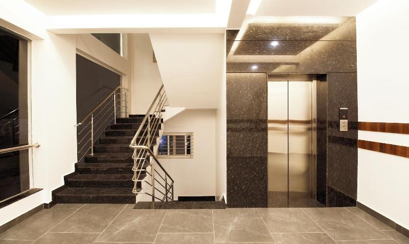 Itsy Hotels Silver Keys image
