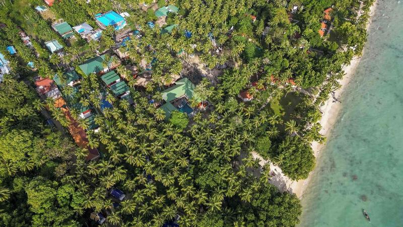 Coral Reef Resort & Spa, Havelock image