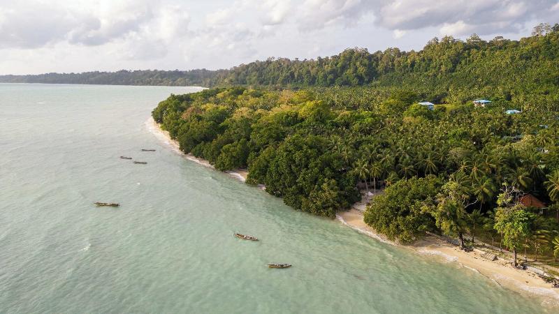 Coral Reef Resort & Spa, Havelock image
