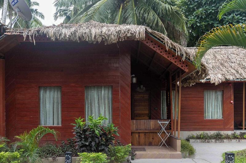Coral Reef Resort & Spa, Havelock image