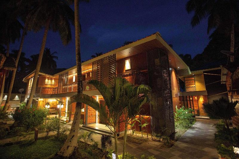 Coral Reef Resort & Spa, Havelock image