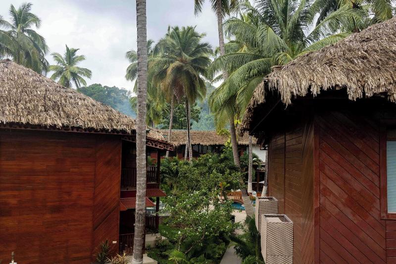 Coral Reef Resort & Spa, Havelock image