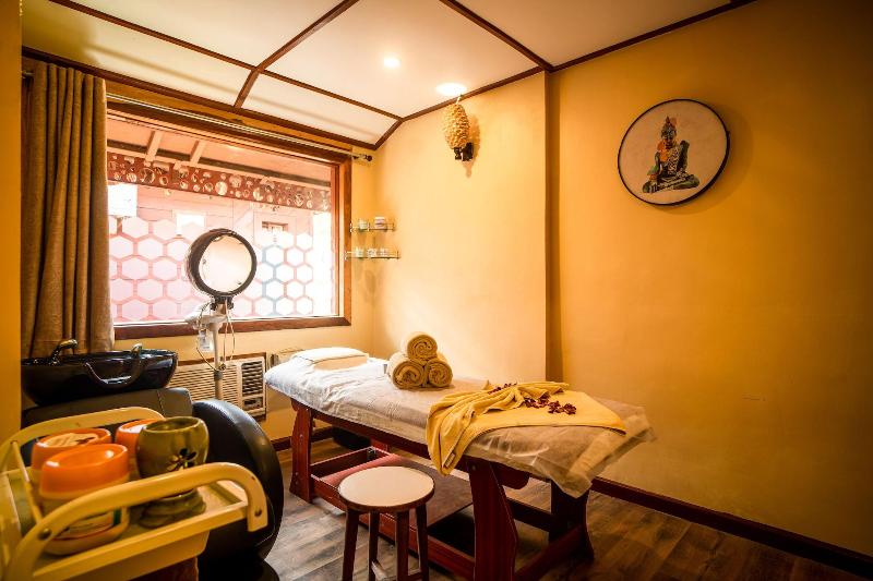 Coral Reef Resort & Spa, Havelock image