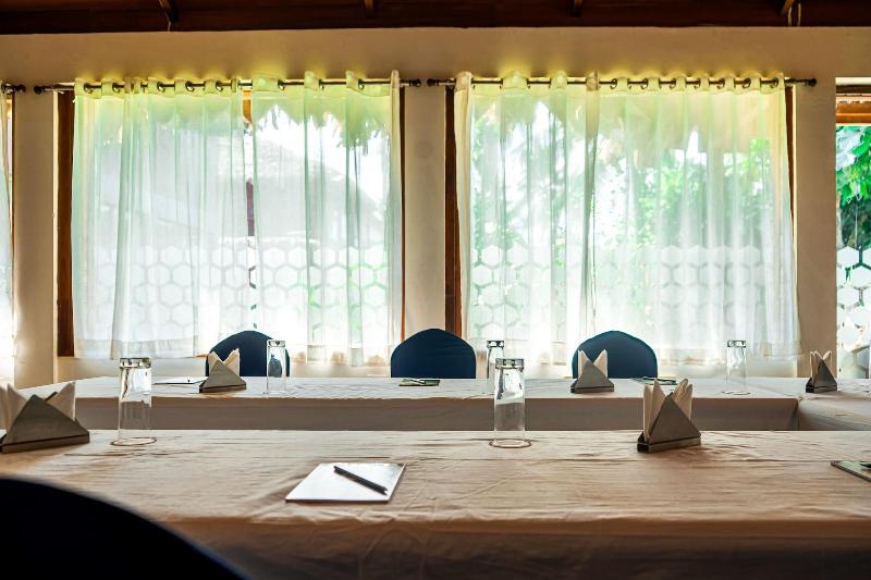 Coral Reef Resort & Spa, Havelock image