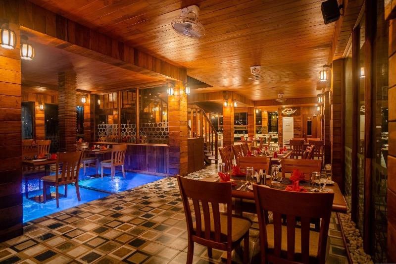 Coral Reef Resort & Spa, Havelock image