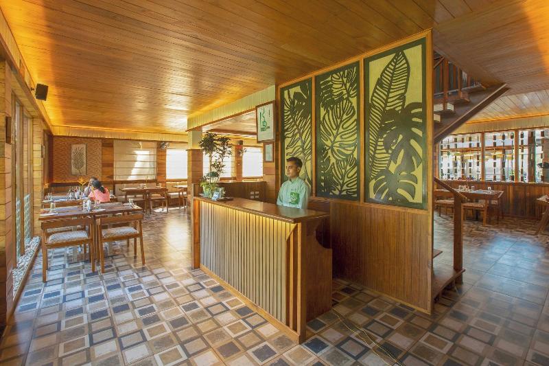 Coral Reef Resort & Spa, Havelock image