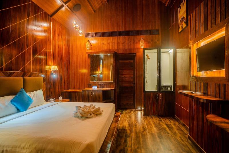 Coral Reef Resort & Spa, Havelock image