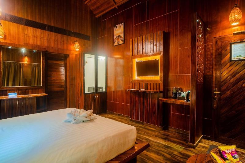 Coral Reef Resort & Spa, Havelock image