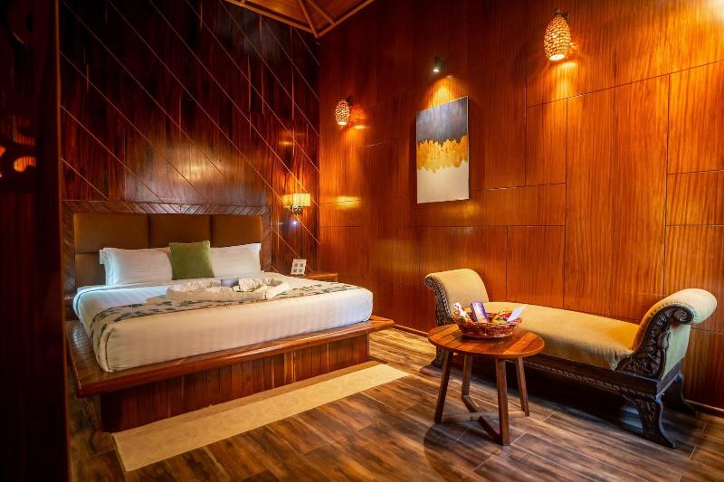 Coral Reef Resort & Spa, Havelock image