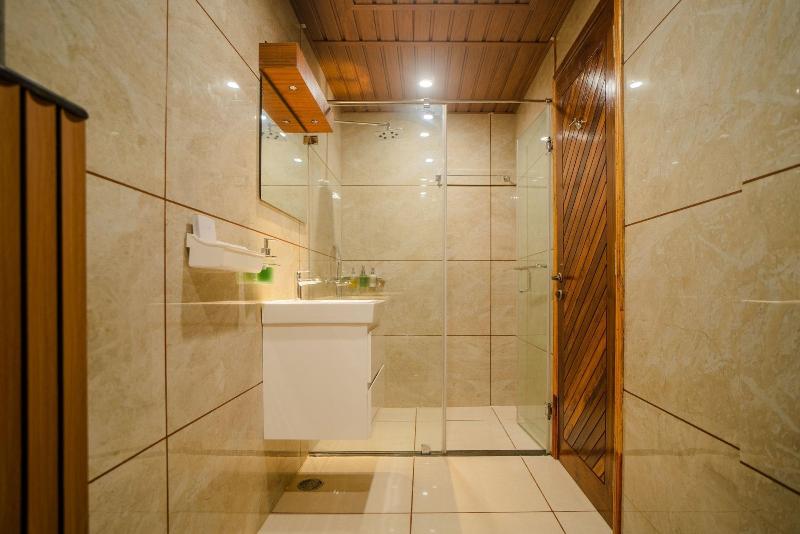 Coral Reef Resort & Spa, Havelock image