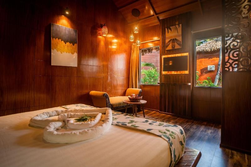 Coral Reef Resort & Spa, Havelock image