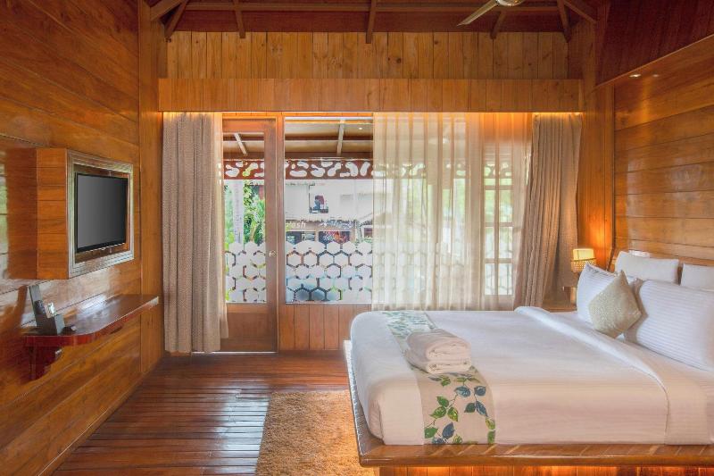 Coral Reef Resort & Spa, Havelock image