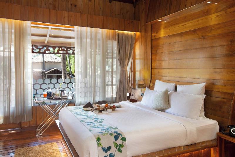 Coral Reef Resort & Spa, Havelock image