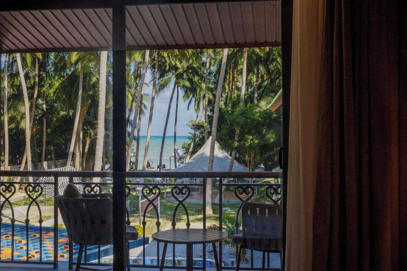 Coral Reef Resort & Spa, Havelock image
