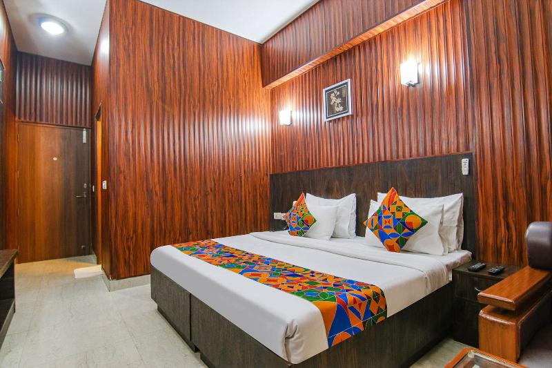 Fabhotel Prime The Rivlet Mg Road image