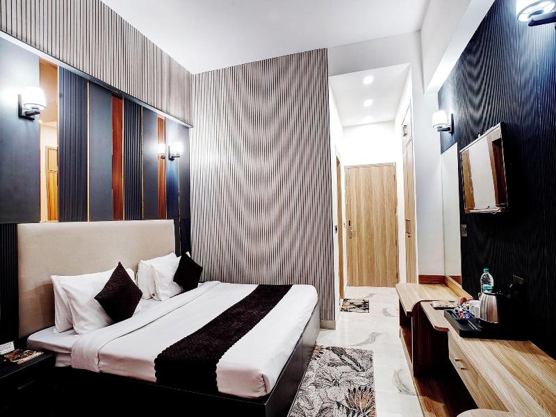 Fabhotel Prime The Rivlet Mg Road image