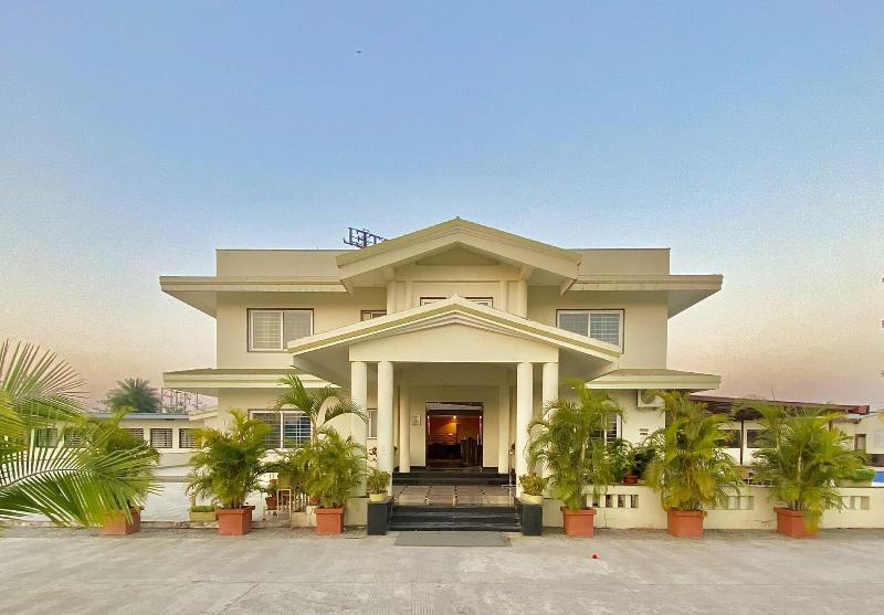Playotel Resort Bhopal