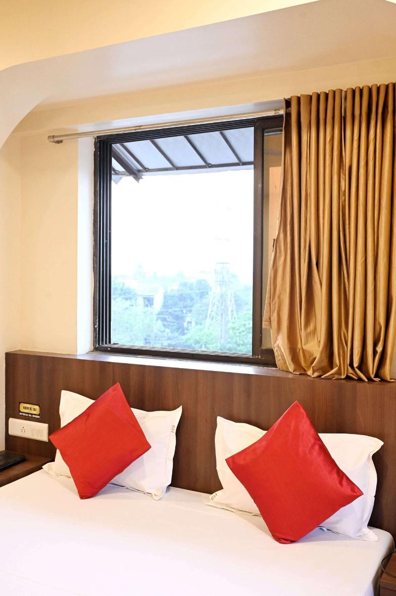 Hotel Sagar image