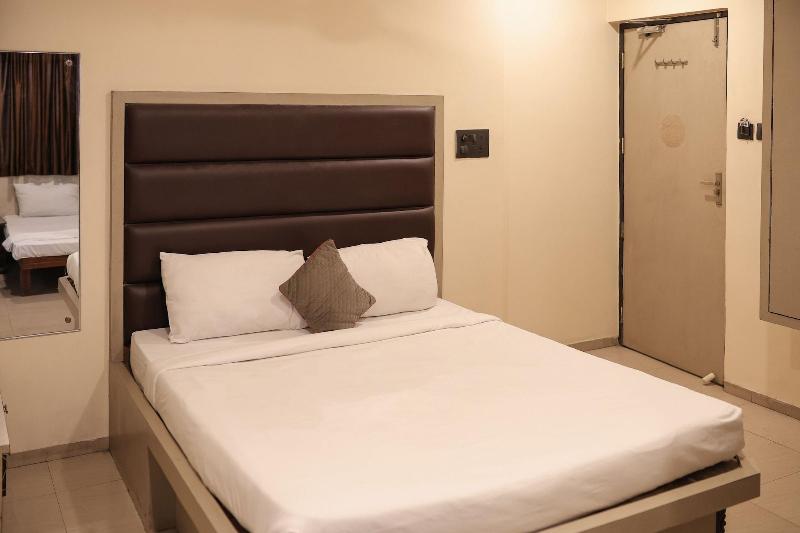 Hotel Al Zam Zam image