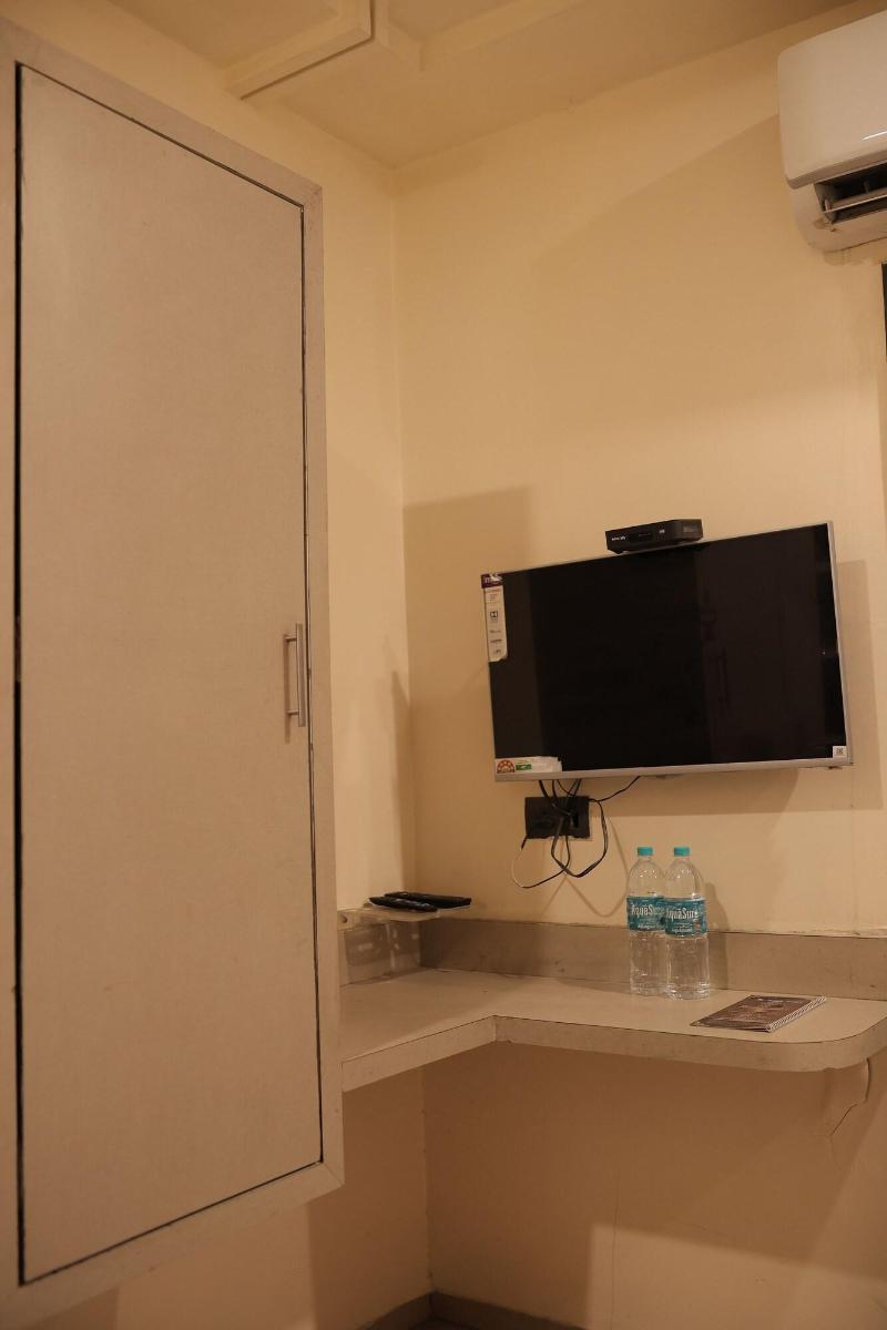 Hotel Al Zam Zam image