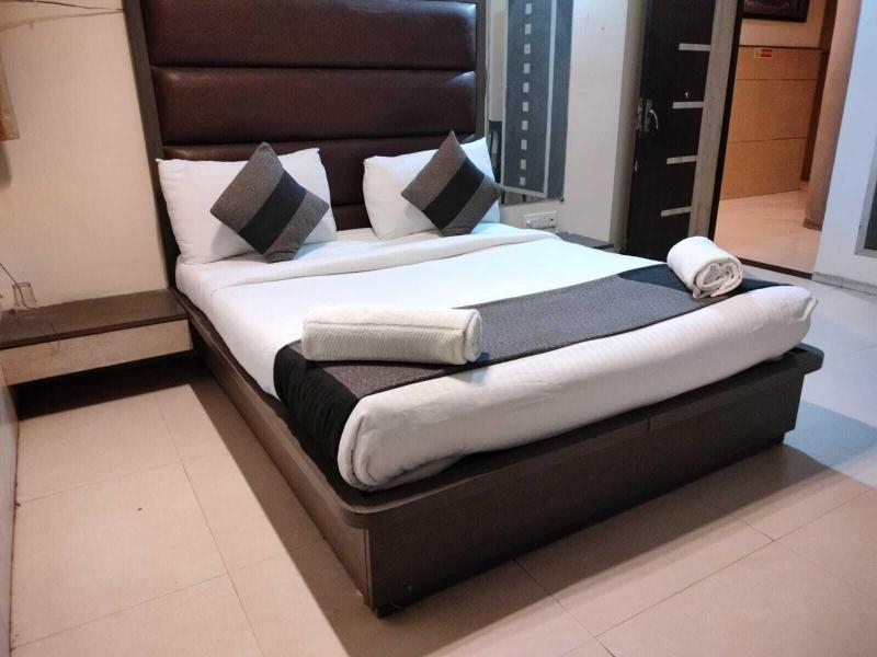 Hotel Al Zam Zam image