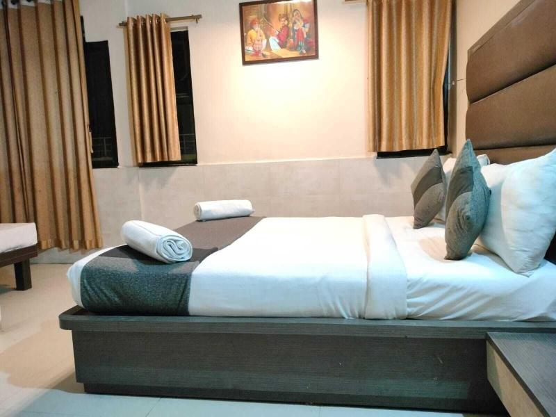 Hotel Al Zam Zam image