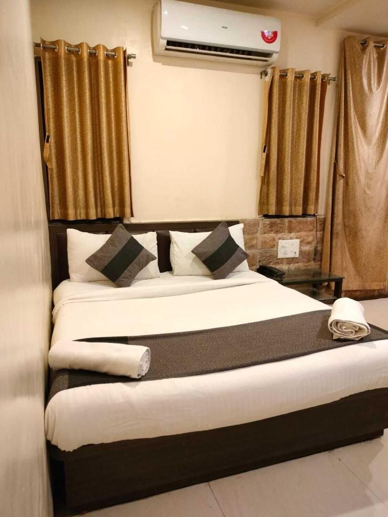 Hotel Al Zam Zam image