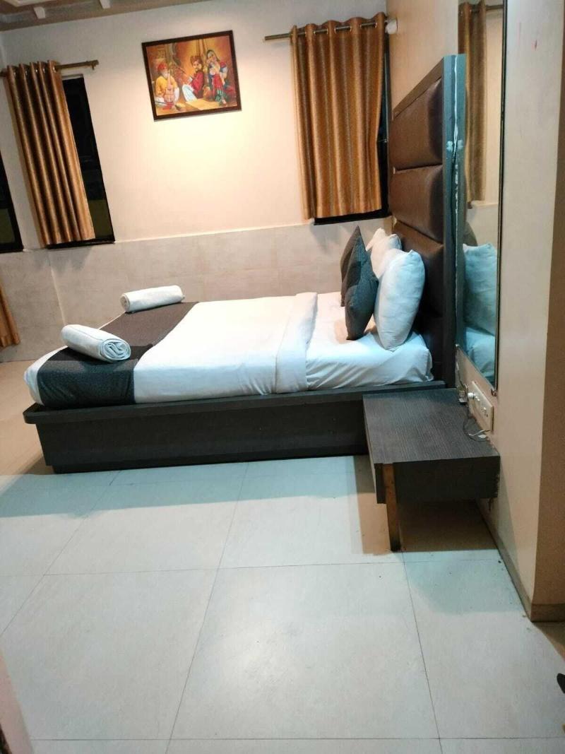 Hotel Al Zam Zam image