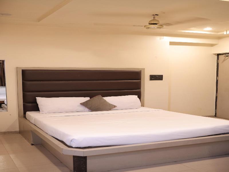 Hotel Al Zam Zam image