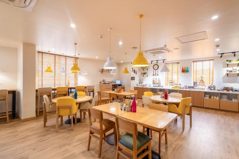 Bloom Hotel - Ranchi image 4