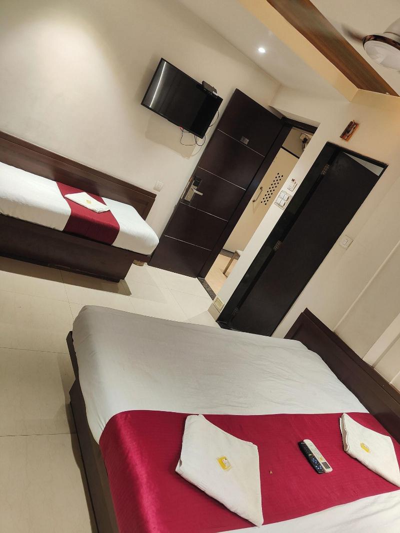 Anand Palace image