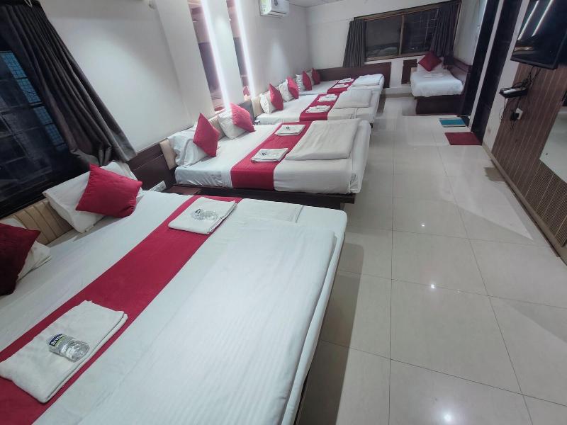 Anand Palace image