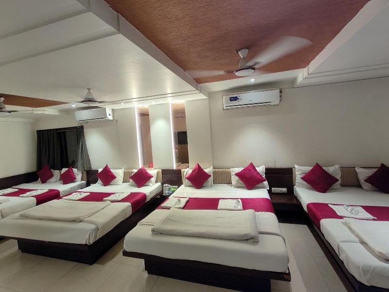 Anand Palace image