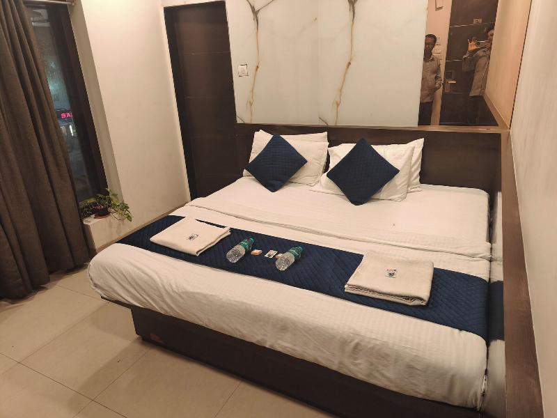Anand Palace image
