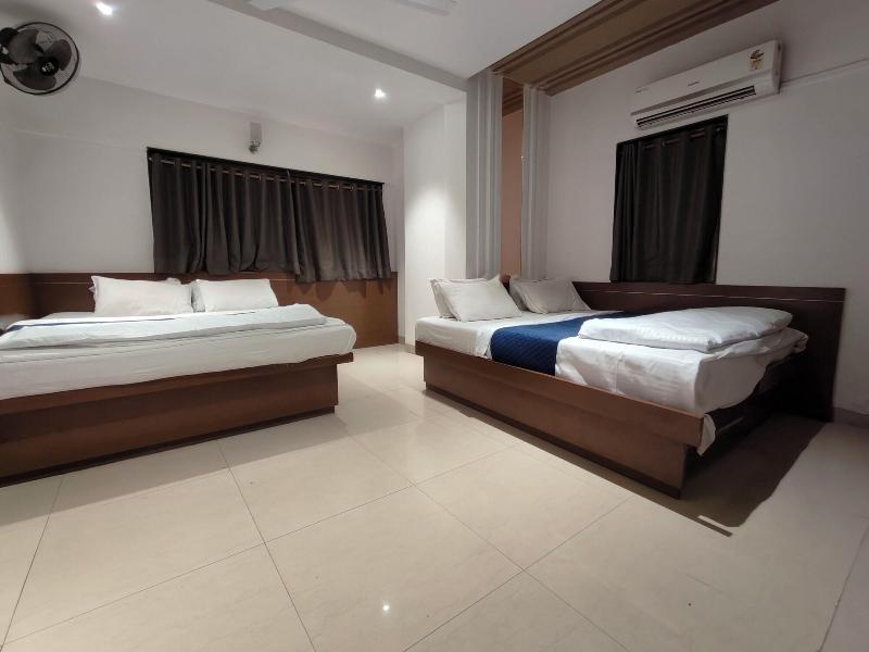 Anand Palace image