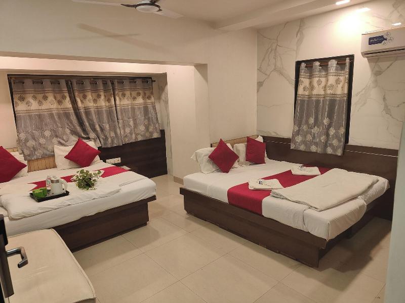 Anand Palace image